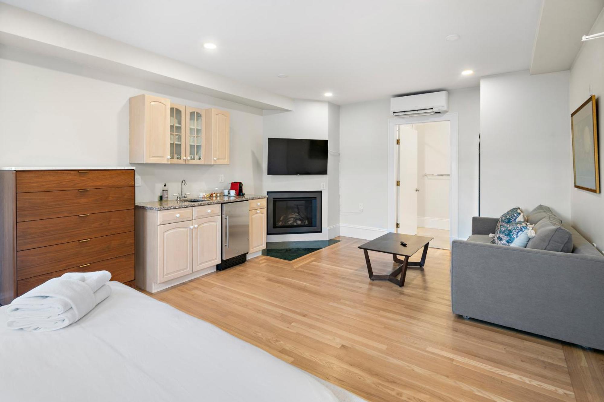 Charlesgate Suites بوسطن المظهر الخارجي الصورة